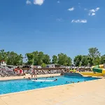 Mh Sympa Au Domaine La Yole
